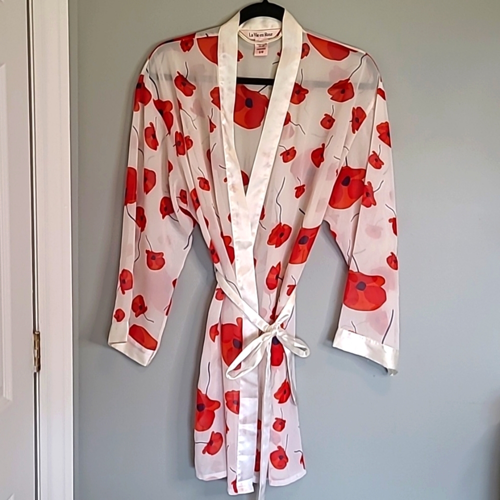La Vie en Rose size small/medium robe